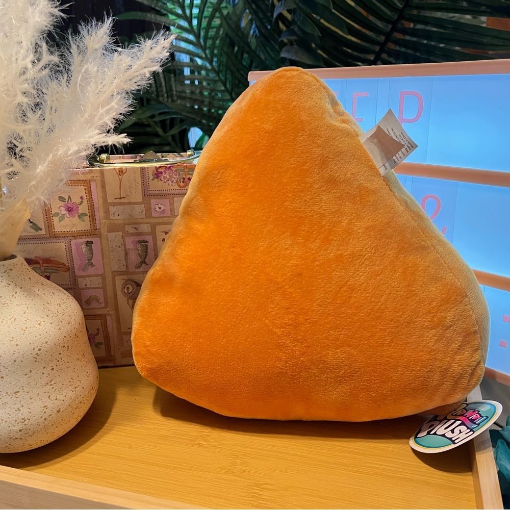 Cute Pizza Plush Toy - Picture 4 of 10